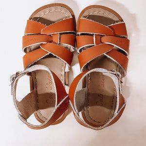 Salt Water Sandals Size 9